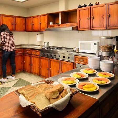 Hostal La Pinta بوغوتا المظهر الخارجي الصورة