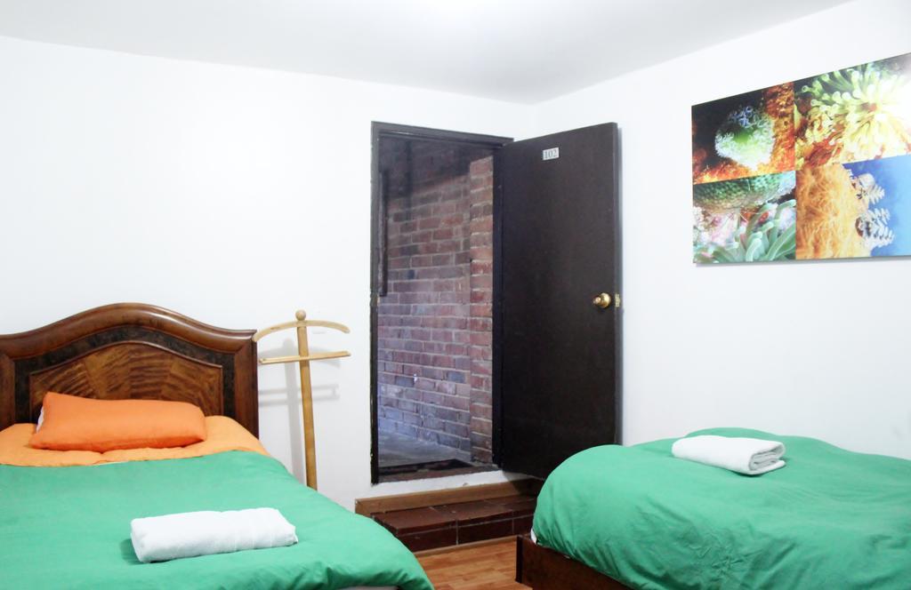 Hostal La Pinta بوغوتا المظهر الخارجي الصورة