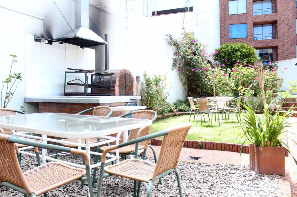 Hostal La Pinta بوغوتا المظهر الخارجي الصورة