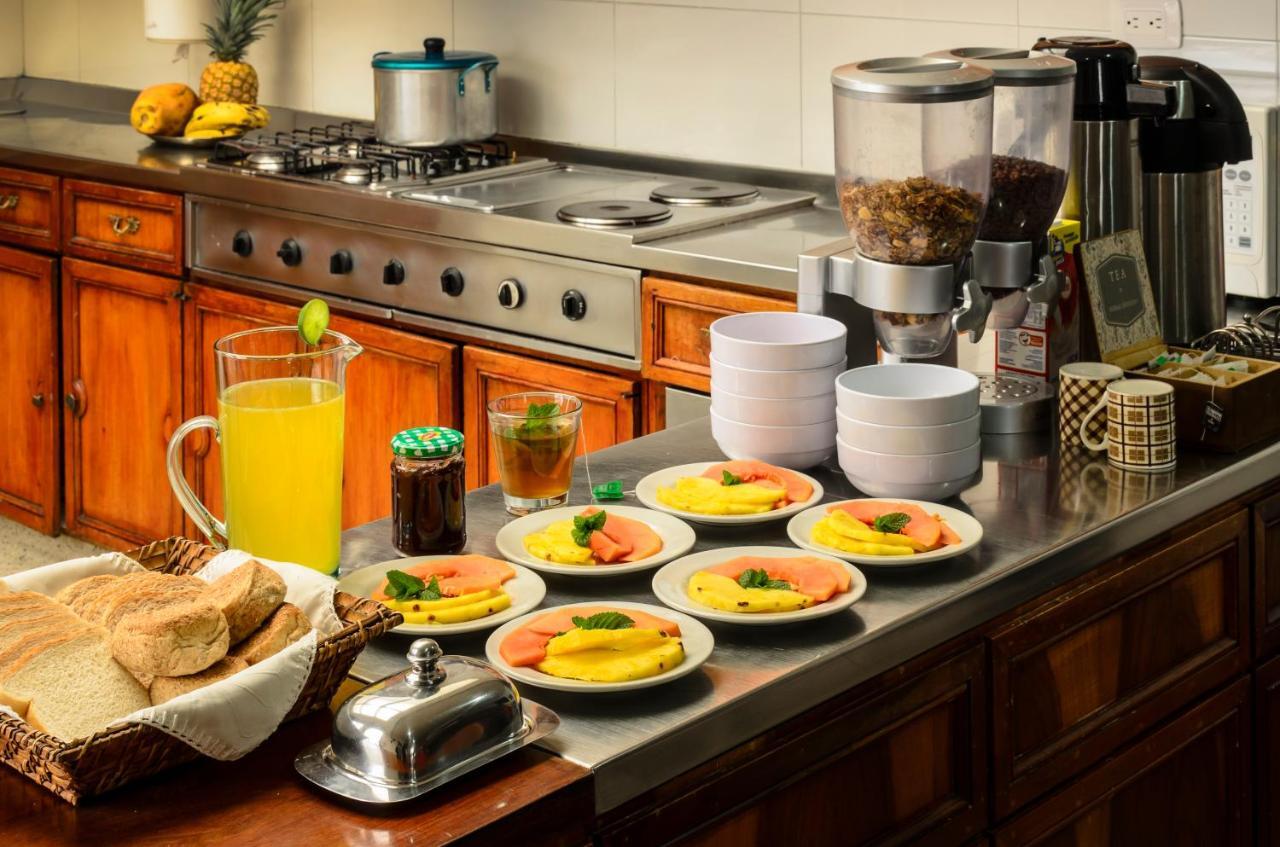 Hostal La Pinta بوغوتا المظهر الخارجي الصورة