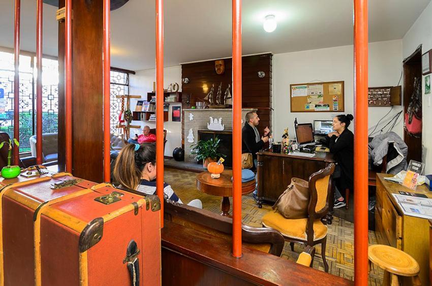 Hostal La Pinta بوغوتا المظهر الخارجي الصورة
