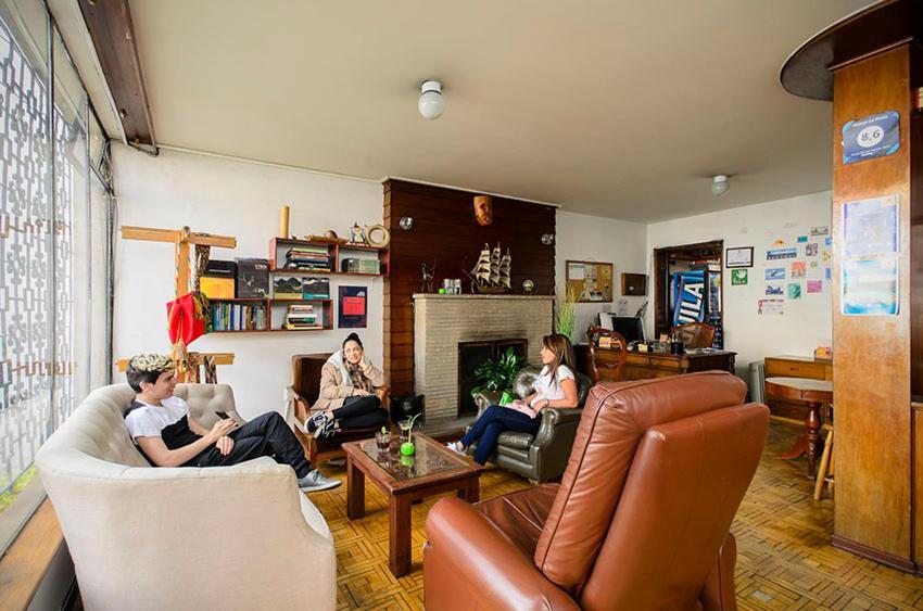 Hostal La Pinta بوغوتا المظهر الخارجي الصورة
